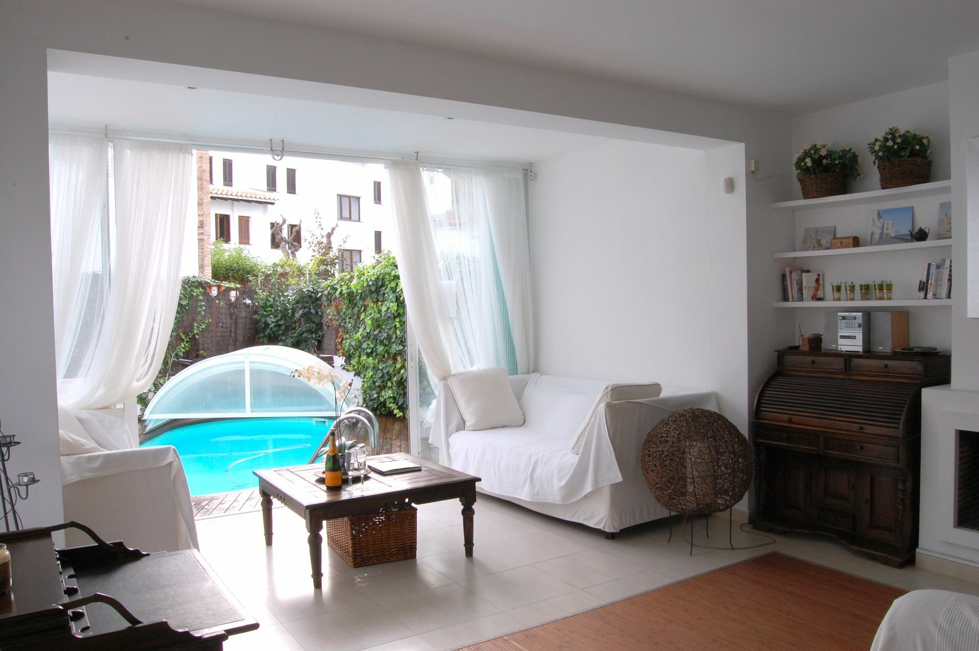 New Opening Villa Oasis Terramar Sitges Zewnętrze zdjęcie